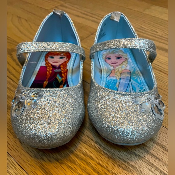 Frozen glitter flats, size 9 - Picture 1 of 5